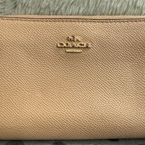 COACH Leather Wristlet Clutch